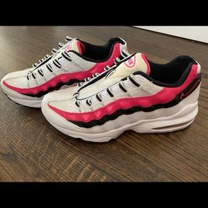 Nike AirMax 95 sneakers